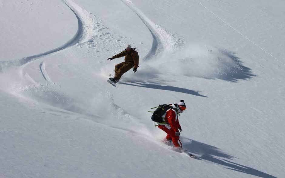 Snowboarding in Les Menuires